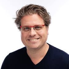 Alexander Ahlstrom's Instagram, Twitter & Facebook