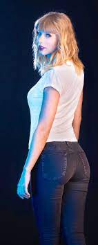 Lily allen wears blue jeans and a khaki jacket as she arrives for rehearsals at the noel. Pictures Of Taylor Swift In Tight Blue Jeans There Is An Entire Sub Devoted To Taylor Swift S Butt Wirda S Update