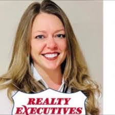 Alyson Morse's Instagram, Twitter & Facebook