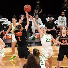 Get the latest news and information for the oregon ducks. Pac 12 Women S Tournament No 19 Oregon Ducks Lose 71 64 To Oregon State Beavers