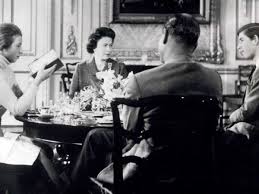 La Famille Royale A T Elle Demande A Realiser Un Documentaire En 1969 The Crown Saison 4 Et La Realite Historique
