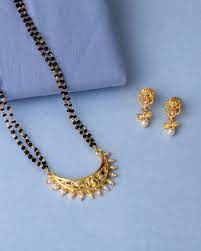 Find exquisite range of gold plated mangalsutras. Mangalsutra à¤® à¤—à¤²à¤¸ à¤¤ à¤° Buy Designer Silver Gold Plated Mangalsutra Online