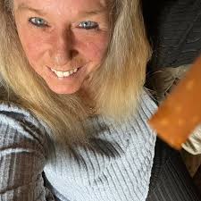 The Navy unveiled their new "Jolly Roger" themed uniforms for the Navy-Army  games. ☠️⚓️🇺🇸🏈