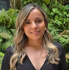 Laura Fernández Reyes, nueva Secretaria de la Facultad de Comunicación y  Lenguaje.