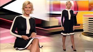 Willkommen auf der offiziellen homepage von kamilla senjo. Kamilla Senjo Brisant 01 09 2018 Women Women S Blazer Fashion