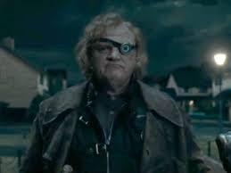 In Harry Potter And The Deathly Hallows: Part 1, Bill Weasley (Domhnall  Gleeson) States “Mad Eye'S Dead”. Mad Eye Moody Was Played By Brendan  Gleeson, Domhnall'S Father Irl : R/Moviedetails