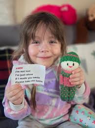 My mam found this in her garden the other night … it did make her smile it  is a lovely thing todo who ever you are thank you 🥰