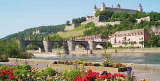 Derzeit bestehe keine gefahr mehr für die. A Wine Getaway To Wurzburg Germany