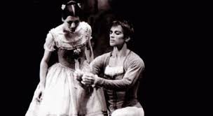 Thanks to her extensive career and her acclaimed interpretation of several classical romantic ballets such as la sylphide. Carla Fracci Ritratto Di Un Mito Dei Nostri Giorni Diva Della Danza