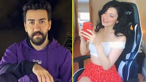 Twitch yayıncısı Şükrü Şentürk, cinsel içerikli OnlyFans platformuna geçen  Ecesu Özevine destek oldu