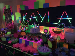 Created This Dessert Candy Buffet And Decor For My Daughter Kayla S 11th Birthday Glow In The Dark Party By Me Glow Birthday Party Glow Stick Party Neon Party