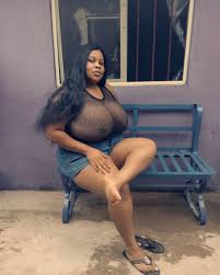 Busty Nigerian lady leaves men drooling over her new photos on Twitter  (Screenshots)
