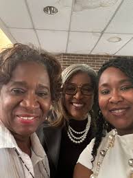 Thank you to Congressional candidate Dr. Pamela Pugh for worshipping with  us today! We were blessed by your presence! 🙏