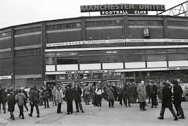 So i guess i can't have an opinion because i'm not born right outside old trafford? Tired Worn Old Trafford A Symbol Of Manchester United S Faded Grandeur Manchester United The Guardian