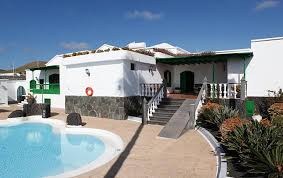 Casa rural el aljibe, lanzarote. Casa Rural Con Piscina Con Capacidad Para 19 Pers San Bartolome Lanzarote