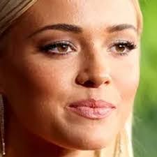 Cassandra Leake's Instagram, Twitter & Facebook