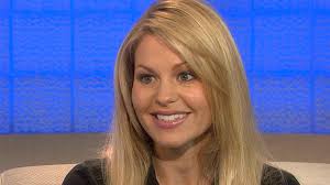 Candace cameron bure hairstyles, haircuts and colors. Candace Cameron Bure Shows Off Sleek New Bob Haircut