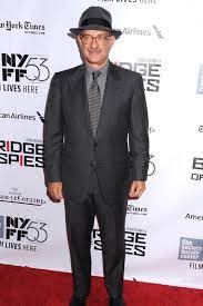 I'm that actor in some of the movies you liked and some you didn't. Tom Hanks Ich Bin Zu Dick