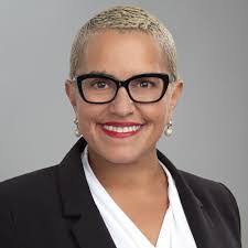 Andrea Henson's Instagram, Twitter & Facebook