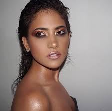 Anastasia Beverly Hills is proud to announce our very first Pop-Up Truck!  🚚 Come visit us for exclusive deals