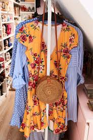 Sistermag 42 Metropolis De Kleiderschrank Kleider Kleidung