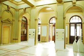 Universitatea din bucureşti este una din cele mai importante instituţii de învăţământ superior și de cercetare universitatea din bucureşti este o instituţie publică finanţată din venituri proprii. Facultatea De Istorie Unibuc