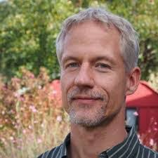 Thomas Alderete's Instagram, Twitter & Facebook