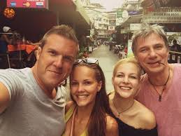 Így gyászolja mémekkel a hazai kibernép, hogy ismét elkelt mészáros lőrinc. Mondja Valaki Hogy Nem Varkonyi Andrea Hivatalos Oldala Facebook