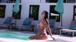 Hot Model Akasha In Pink Bikini At The Pool Videoshooting 