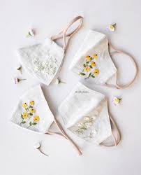 Which One Is Your Favourite Chamomile Or Black Eyed Susan These Are Listed In Flower Embroidery Designs Floral Embroidery Patterns Bead Embroidery Patterns