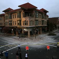 A magnitude 3.9 earthquake shook up the san francisco bay area on monday night at 6:29 p.m. The Bay Area Just Got Hit With Its Largest Earthquake In 25 Years Vox