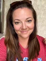 This is SEINT cream makeup and how I like to wear it 💕 I hope this helps  someone. If I can do a color match for you to help choose the correct