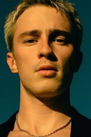 Drew Starkey • FlixPatrol