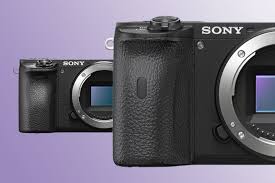 With image stabilization, a bigger battery, weather sealing, and the sony a9's autofocus system, it's tough ahead of our full sony a6600 review, we've published the following articles: Sony A6500 Vs A6600 Review Digital Camera Photography Sony Best Vlogging Camera