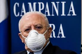 Con l'approvazione del nuovo dpcm oltre ad estendere a tutto l'arco della giornata l'obbligo di indossare la mascherina all'aperto (che. Mkocinurftfapm