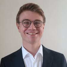 Leo Fried's Instagram, Twitter & Facebook