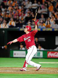 新井 ３ラン含む猛打賞でマジック２０ ７６日ぶり４号 球団歴代最年長３安打 デイリースポーツ online 広島東洋カープ 野球 カープ 広島 新井