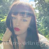 Buy Dellavigne a Coffee