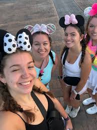 Does Genie+ limit the number of rides?