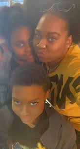 Chassidy Davis's Instagram, Twitter & Facebook