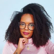 Psicóloga Caroline Souza