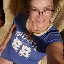 Is anyone willing to donate a vehicle to a homeless family in Loveland?