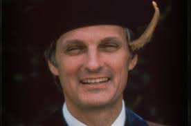 Alan Alda, Connecticut college 1980 — Daytripper University