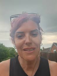 28 degrees today and it's only spring cooling down now. VE day decs going  up xx