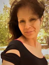 Amber Fairbanks's Instagram, Twitter & Facebook