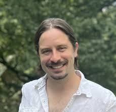 Anna Bertucci's Instagram, Twitter & Facebook