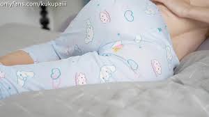 Kukupaiii - Stepson caught his stepmother watching p...