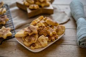 Mega Leckere Rahmplatzchen Mit Zimt Und Zucker Einfach Malene Rezept In 2020 Dessert Rezepte Einfach Zimt Und Zucker Lecker