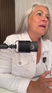 ✨ 𝗣𝗿𝗲̂𝘁·𝗲 𝗽𝗼𝘂𝗿 𝘂𝗻𝗲 𝗮𝘂𝘁𝗿𝗲 𝗽𝗲́𝗽𝗶𝘁𝗲 ?, Tout part d’une  question posée à Caro :, ❓ 𝘛𝘶 𝘭’𝘢𝘪𝘮𝘦𝘴-𝘵𝘶 𝘵𝘰𝘶𝘵 𝘭𝘦  𝘵𝘦𝘮𝘱𝘴, 𝘵𝘢 𝘷𝘪𝘦 ❓