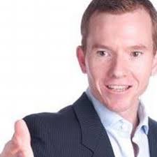 Robin E Pullen (@robinepullen)